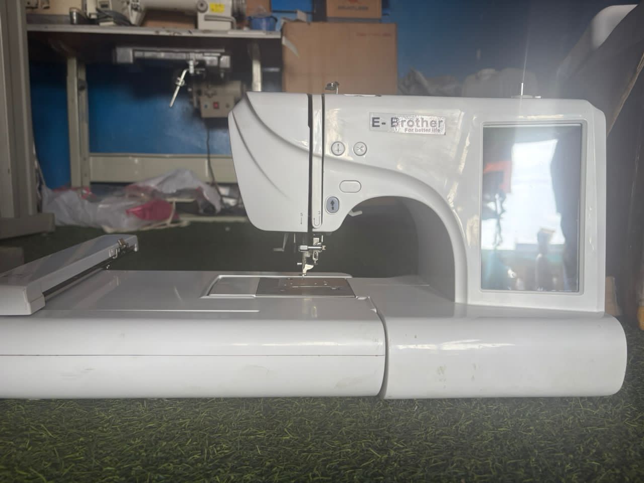 E brothers  sewing machine 