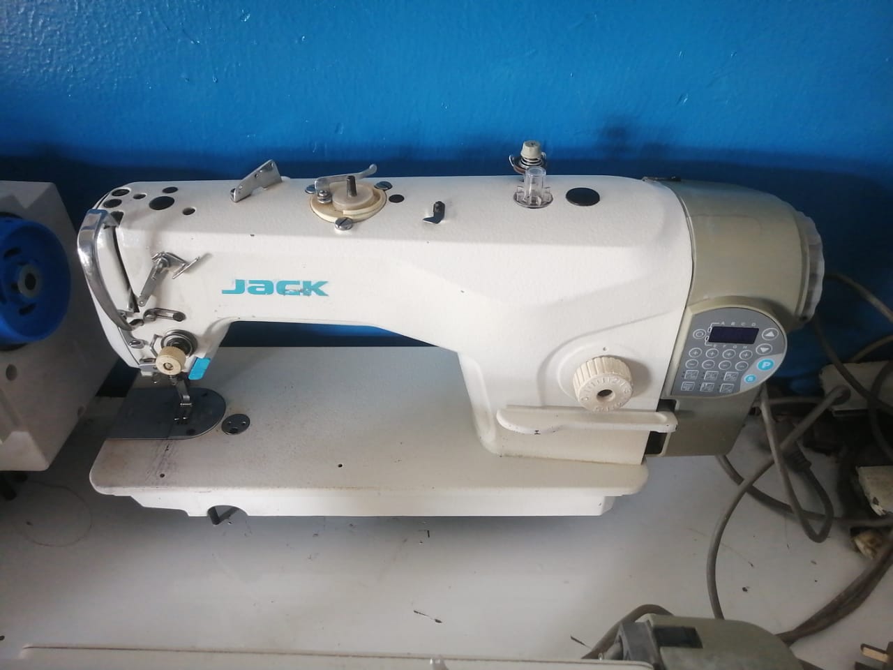 Jack A4 industrial sewing machine.